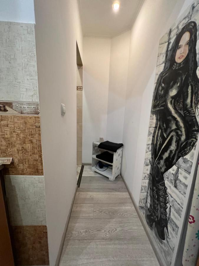 10 Kotliarska Moisha House Apartment Lviv Ngoại thất bức ảnh